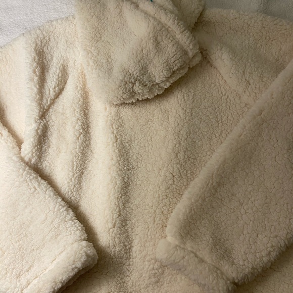 Hollister Sherpa Hoodie - Picture 8 of 12